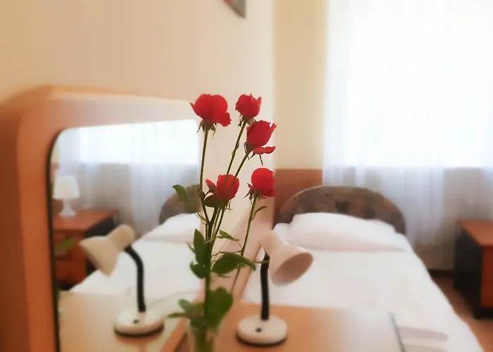 Dworek Restauracja Przyjecia * Brodowo (Greater Poland)